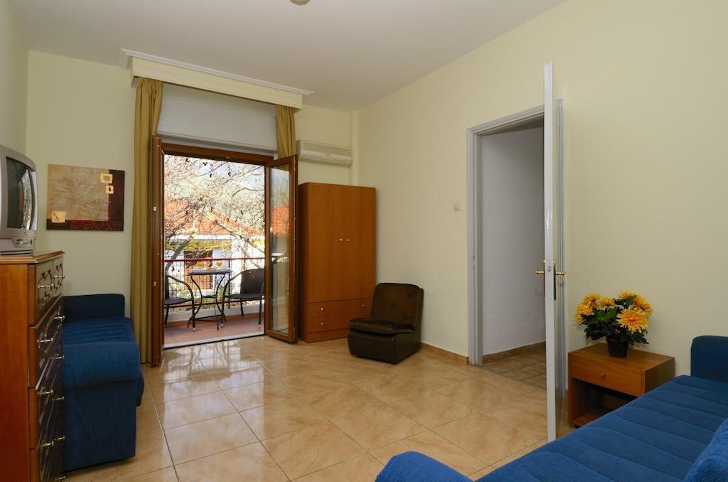 Izela Hotel Kalá Nerá Kültér fotó
