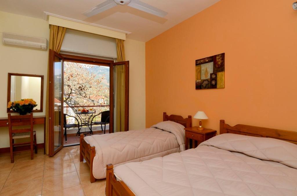 Izela Hotel Kalá Nerá Kültér fotó